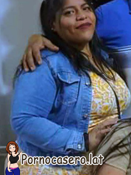 Gorda caliente y petera se la traga toda